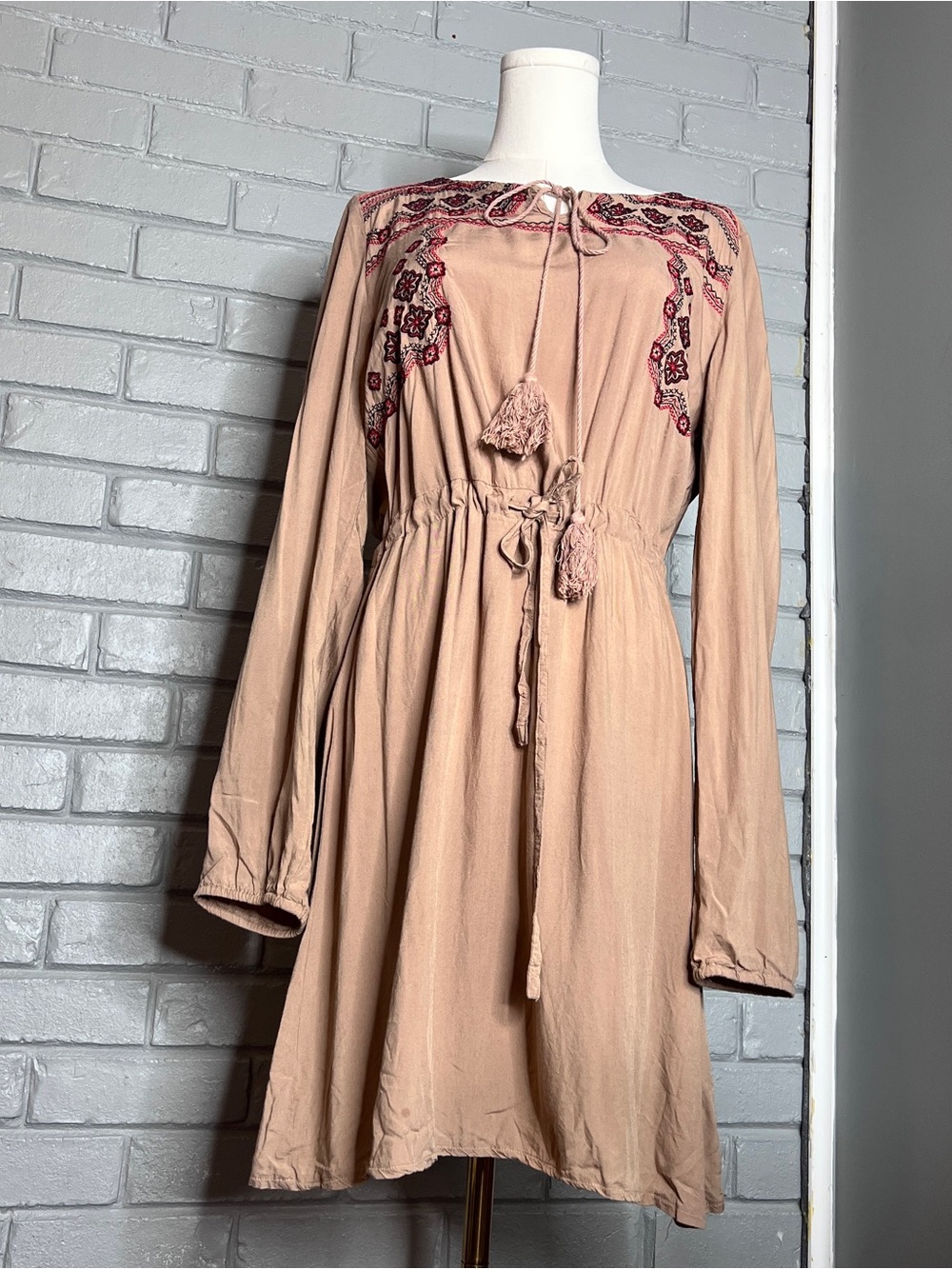 Rock & Roll Cowgirl Embroidered Boho Aztec Tunic Long Sleeve Dress Size Medium - Picture 7 of 14